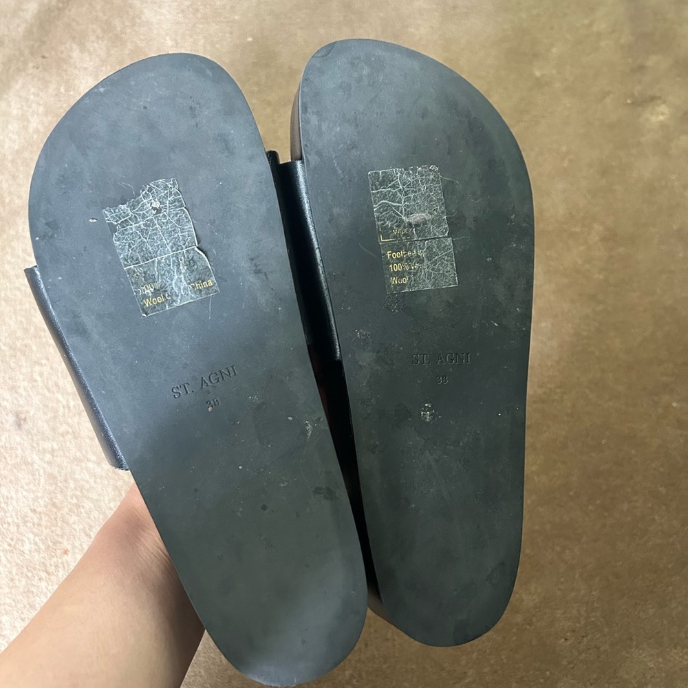 St.Agni black slides with shearling foot bed size 38 - Picture 3 of 4